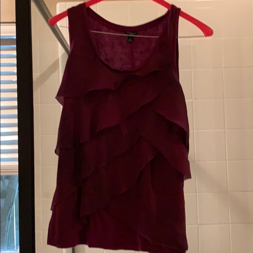 Ann Taylor maroon sleeveless shirt